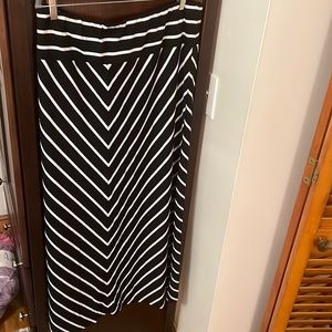 Black & White Maxi Skirt